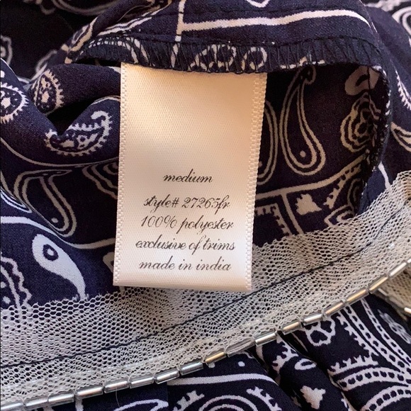 Francesca’s Beaded, Tassle-Tie Shorts. - Picture 6 of 6